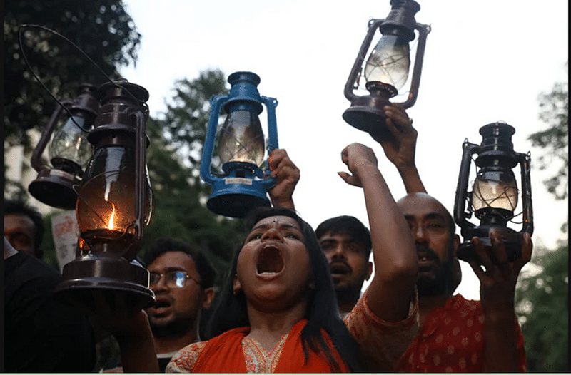 জ্বালানি তেলের মূল্যবৃদ্ধি পেয়েছে এক রাতের মধ্যেই