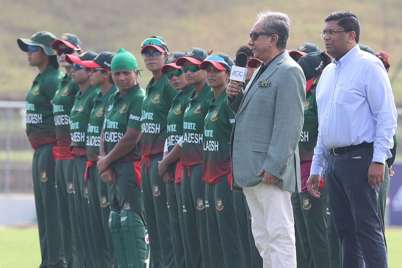 নারী এশিয়া কাপ উদ্বোধন করেন বিসিবি সভাপতি। আজ বাংলাদেশ–থাইল্যান্ড ম্যাচের আগে