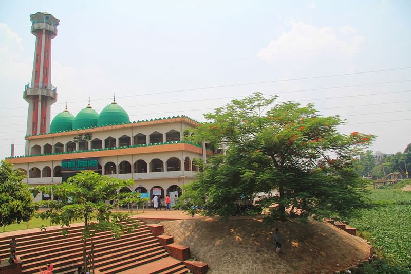 কিশোরগঞ্জের ঐতিহাসিক পাগলা মসজিদ