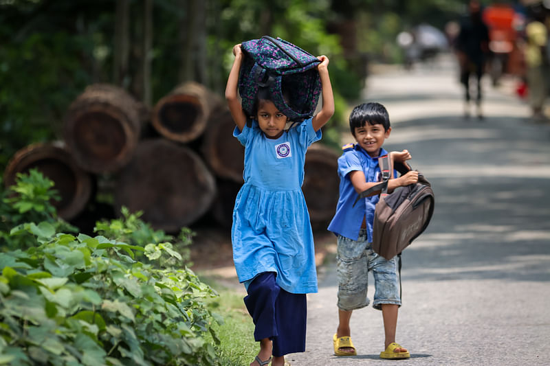 শিশু শিক্ষার্থী