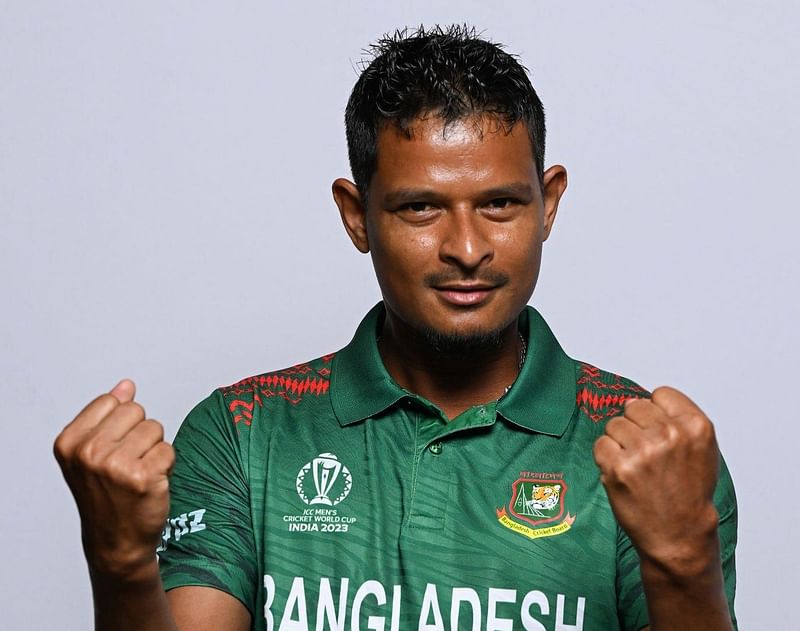 স্পিনার নাসুম আহমেদ