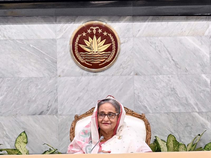 প্রধানমন্ত্রী শেখ হাসিনা মন্ত্রিসভার বৈঠকে সভাপতিত্ব করেন। ঢাকা, ১১ ফেব্রুয়ারি