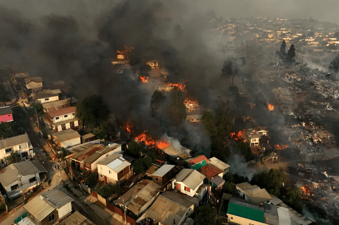 দাবানলে ক্ষতিগ্রস্ত ভিনা দেল মার এলাকা