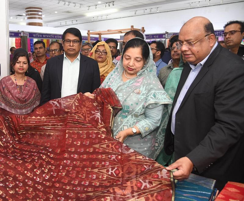 রাজধানীর শাহবাগে অবস্থিত জাতীয় জাদুঘরে আজ রোববার শুরু হয়েছে পাঁচ দিনব্যাপী জামদানি মেলা