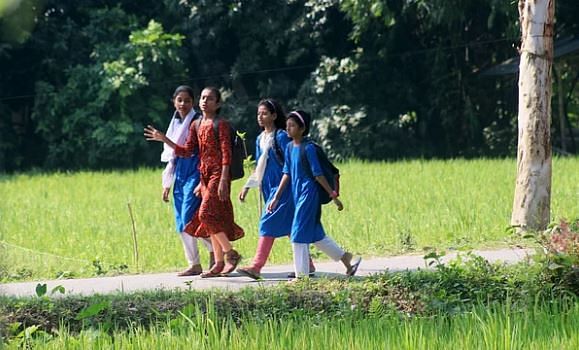 সাম্প্রতিক বছরগুলোতে রমজান এলেই স্কুল খোলা থাকবে কি না, এমন একটা আলোচনার সূত্রপাত হয়।