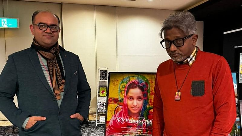 ‘রিকশা গার্ল’ নিয়ে জাপানে গেছেন নির্মাতা অমিতাভ রেজা চৌধুরী ও সিনেমাটির প্রযোজনা প্রতিষ্ঠান হাফ স্টপ ডাউন–এর প্রযোজক আসাদুজ্জামান