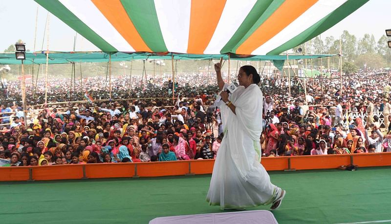 পশ্চিমবঙ্গের মালদায় শুক্রবার নির্বাচনী জনসভায় রাজ্যের মুখ্যমন্ত্রী ও তৃণমূল কংগ্রেসের প্রধান মমতা বন্দ্যোপাধ্যায়