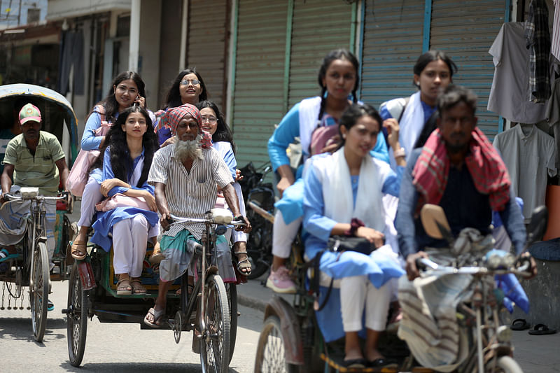 আজ থেকে খুলছে দেশের সব শিক্ষাপ্রতিষ্ঠান।