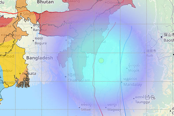 এই ভূমিকম্পের উৎপত্তিস্থল ঢাকা থেকে ৪৫০ কিলোমিটার দূরে মিয়ানমারের মাওলাইকে
