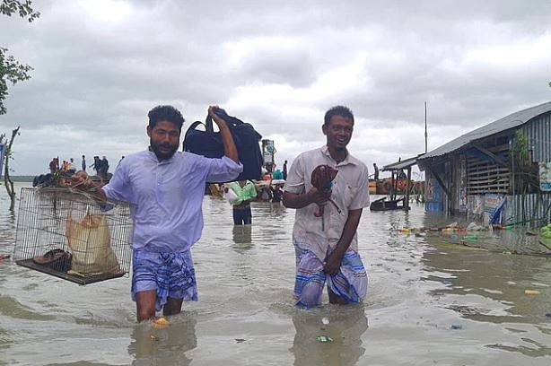 ঘূর্ণিঝড় ব্যবস্থাপনায় বাংলাদেশের সাফল্য আছে, কিন্তু এই সাফল্য ‘বেসিক’ থেকে গেছে এবং এর ‘অ্যাডভান্স’ স্তরে রূপান্তর দরকার।