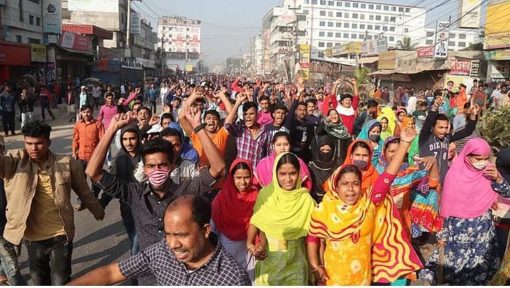 ‘শ্রমিকদের মধ্যে শ্রম অসন্তোষের প্রধান কারণ অস্বাভাবিকভাবে দফায় দফায় নিত্যপ্রয়োজনীয় দ্রব্যমূল্য বৃদ্ধি পাওয়া।’