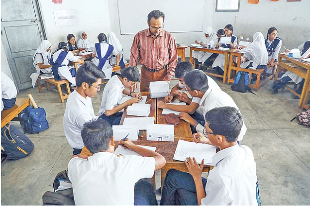 শিক্ষার্থীরা অনেক বিষয় হাতে–কলমে শিখতে পারছে। শুধু মুখস্থবিদ্যার ওপর নির্ভরশীল হচ্ছে না।