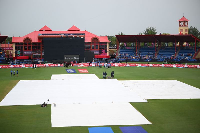 ভেজা আউটফিল্ডের কারণে পরিত্যক্ত হয়েছে ভারত-কানাডা ম্যাচ