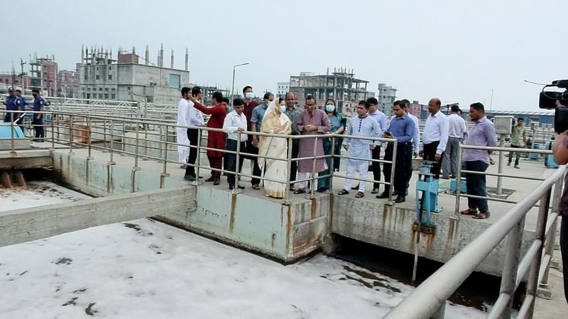 সাভারের হেমায়েতপুরে চামড়াশিল্প নগরী আজ পরিদর্শন  করেন শিল্পসচিব জাকিয়া সুলতানা।