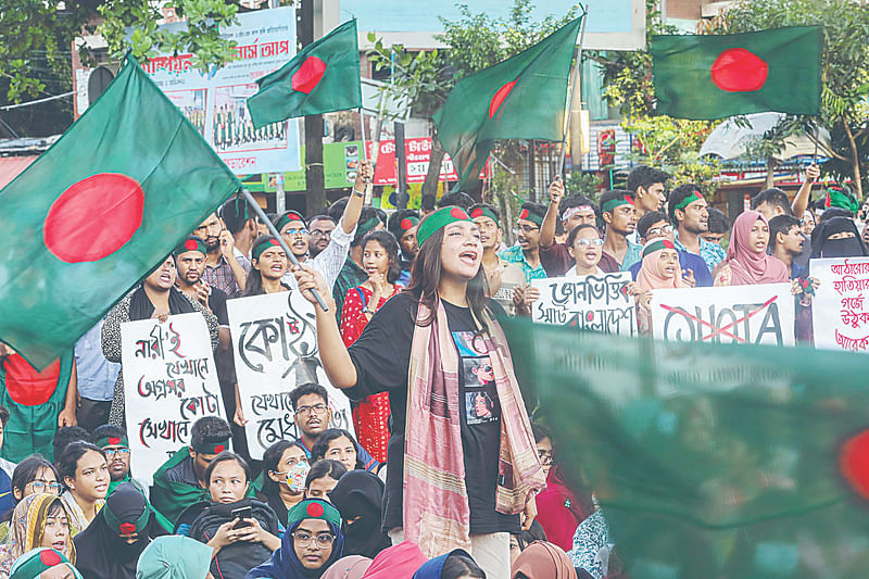 বাংলাদেশের উচ্চশিক্ষা এখন স্থবির। কবে নাগাদ এই অচলাবস্থা কাটবে, কেউ বলতে পারে না