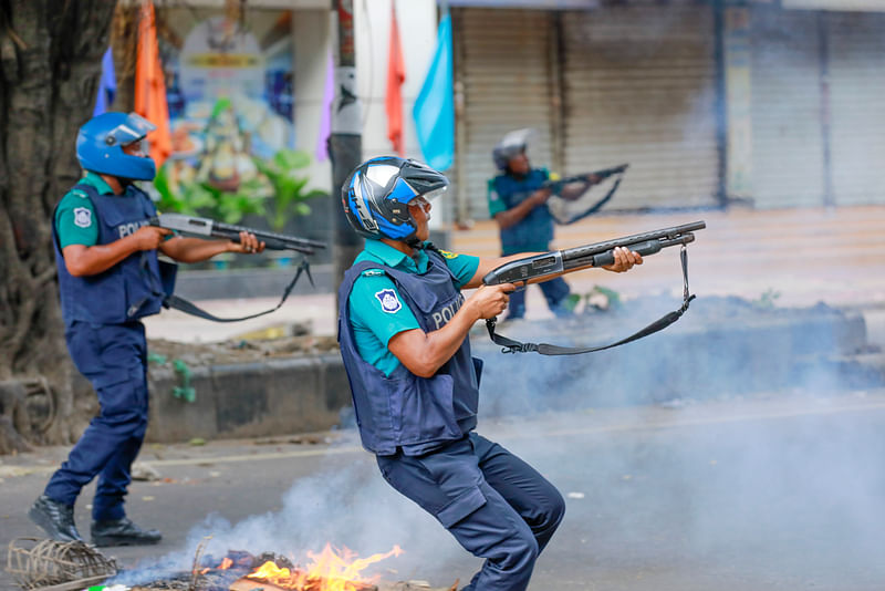 সাম্প্রতিক সংঘাতে পুলিশের অ্যাকশন