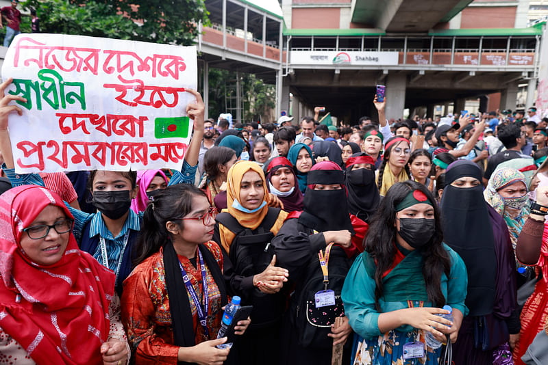 বাংলাদেশে ছাত্র–জনতার অভ্যুত্থানকে দ্বিতীয় স্বাধীনতা বলছেন অনেকে