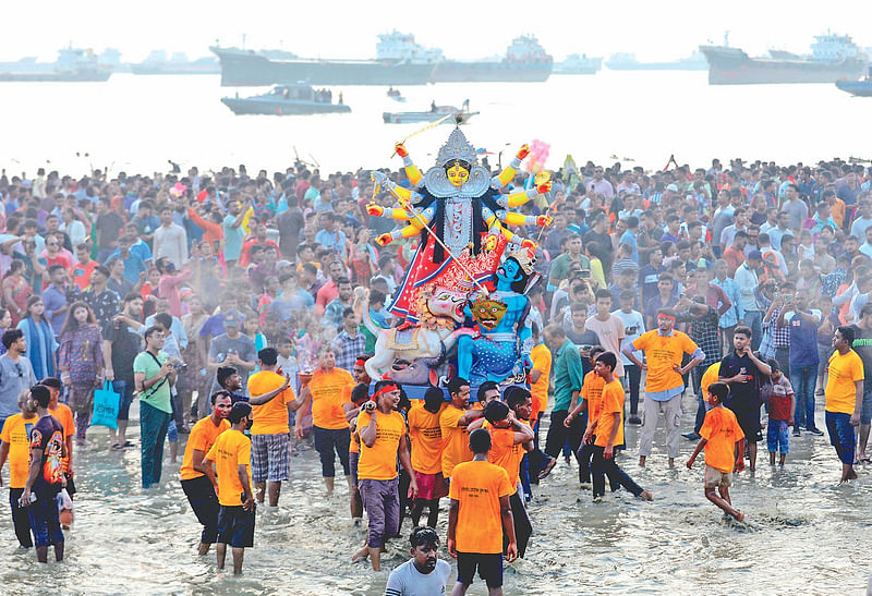 জাতি-ধর্ম পরিচয়ভিত্তিক সহিংসতা কমাতে সাম্প্রদায়িক সম্প্রীতির বিকল্প নেই। ১৩ অক্টোবর ২০২৪