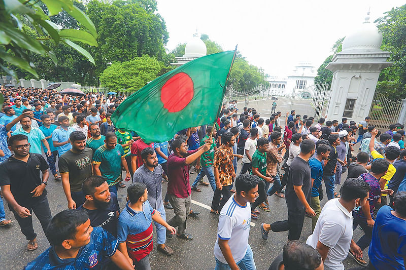 ছাত্র–জনতার অভ্যুত্থানে তৈরি হয়েছে বিপুল জন–আকাঙ্ক্ষা, সূচিত হয়েছে সম্ভাবনার নতুন পথ। ৩ জুলাই ২০২৪