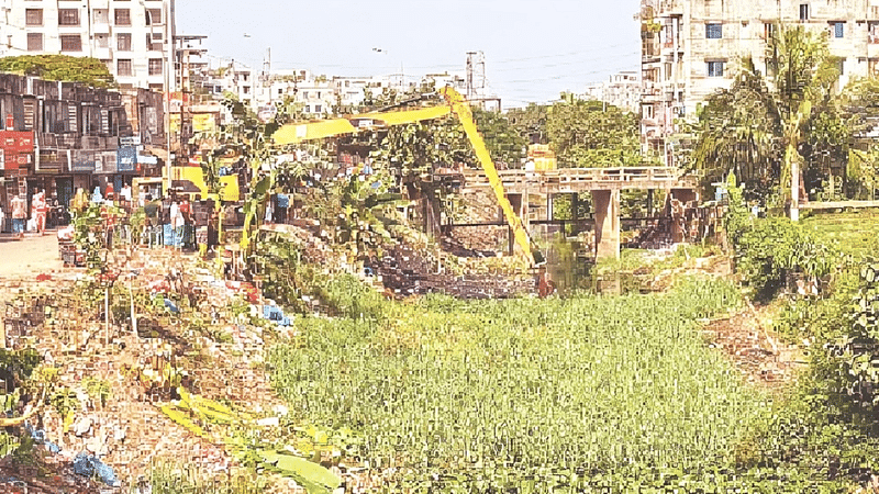 প্রকল্পের আওতায় থাকা চারটি খালের একটি জিরানী খাল। এই খালে সেতু নির্মাণ, হাঁটার পথসহ নানা অবকাঠামো নির্মাণে ১৭০ কোটি টাকা বরাদ্দ চায় ঢাকা দক্ষিণ সিটি। সম্প্রতি তোলা ছবি।