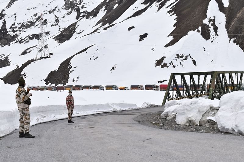 ITBP escorts 900 supply trucks to Kargil from Zoji La in Ladakh