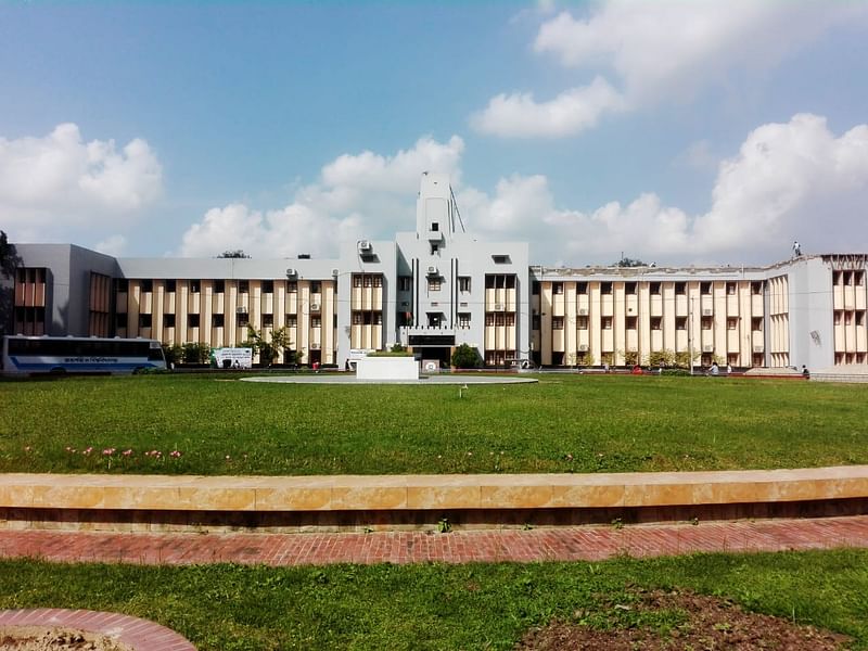 Rajshahi University administrative building