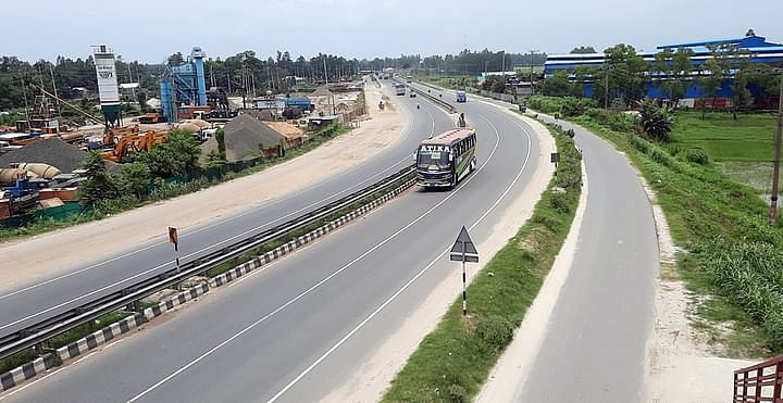 The Dhaka-Tangail-Bangabandhu Bridge highway at Pouli, Kalihati upazila on Sunday afternoon