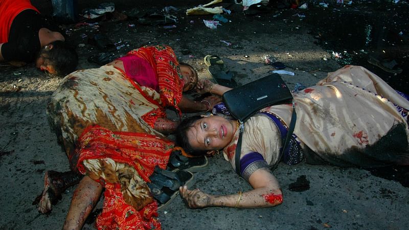 At least 24 leaders and activists, including AL women affairs secretary and late president Zillur Rahman's wife Ivy Rahman, were killed and 300 others injured in the grenade attack on 21 August 2004