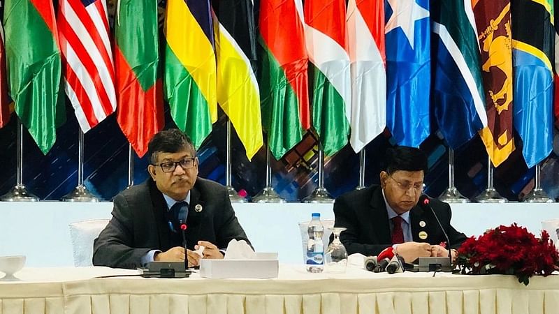 Foreign minister AK Abdul Momen (R) and foreign secretary Masud Bin Momen talk to media on 17 November 2021