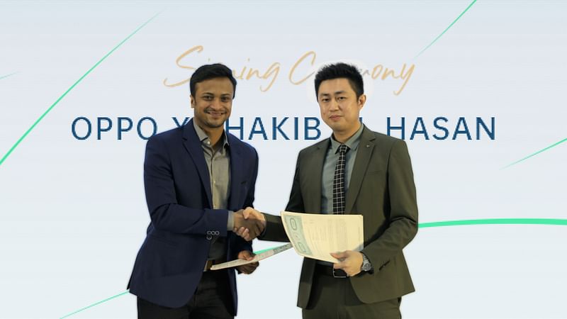 Shakib Al Hasan and Damon Yang, managing director of OPPO Bangladesh, signed a deal in presence of other high officials of OPPO in Dhaka on 7 January, 2022