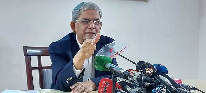 BNP secretary general Mirza Fakhrul Islam Alamgir speaks to media.