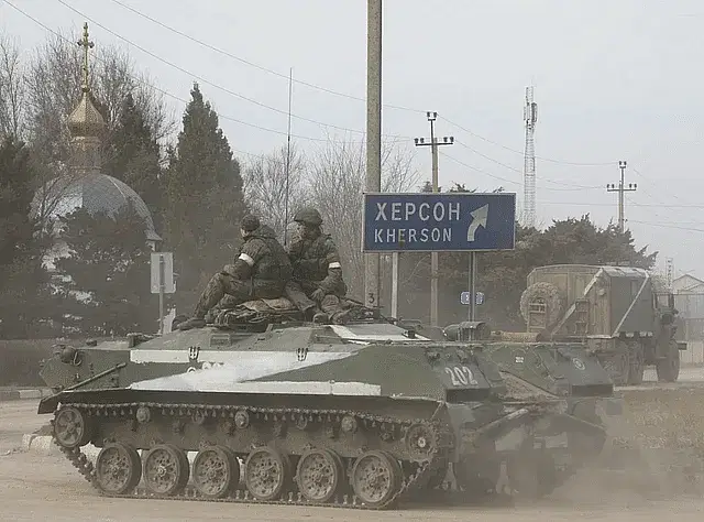 Russian army in the Ukraine street