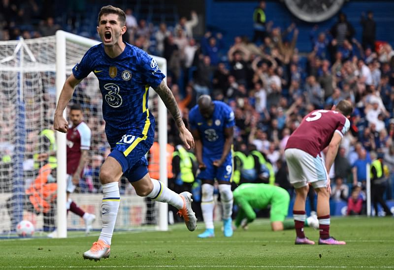 Chelsea midfielder Christian Pulisic celebrates scoring the opening goal during their English Premier League match against West Ham United at Stamford Bridge in London on 24 April, 2022.