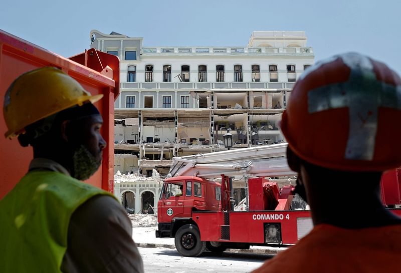 Picture of the Saratoga Hotel in Havana after a huge blast wrecked the establishment, in Havana on 6 May, 2022