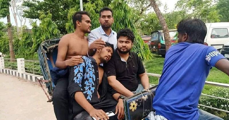 The injure JCD activists and leaders were taken to the Rajshahi Medical College Hospital