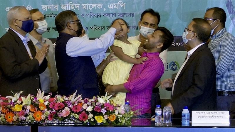 Health minister Zahid Maleque inaugurates the country’s largest oral cholera vaccination campaign at the icddr,b in the city’s Mohakhali area on 26 June 2022