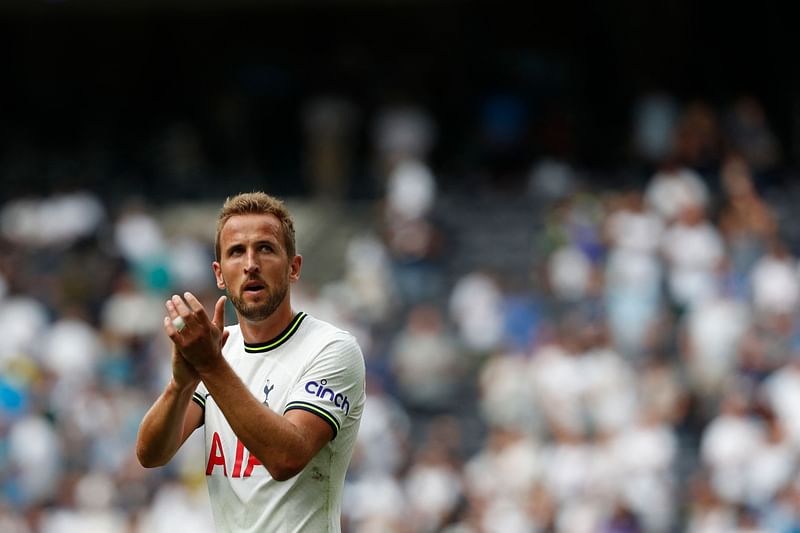 Tottenham Hotspur's English striker Harry Kane applauds supporters at the final whistle of the English Premier League football match between Tottenham Hotspur and Wolverhampton Wanderers at Tottenham Hotspur Stadium in London, on 20 August, 2022