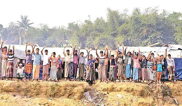 Refugee camp at Ghumdhum, Naikhangchhari. Rohingyas would stretch their hands out for help when they saw Bengalis before. Now they don't leave their homes in fear