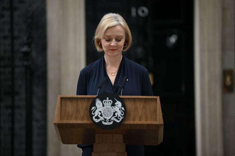 Britain's Prime Minister Liz Truss delivers a speech outside of 10 Downing Street in central London on 20 October, 2022 to announce her resignation. British Prime Minister Liz Truss announced her resignation on after just six weeks in office that looked like a descent into hell, triggering a new internal election within the Conservative Party