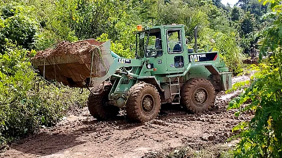 An excavator of Bangladesh Army went to the spot and started removing the rubble from the road at 11:00 am on 5 October.  2022