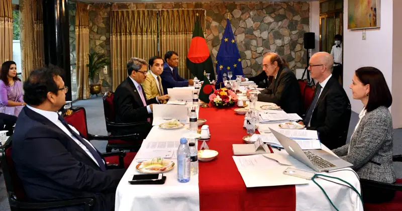 The deputy secretary general of the European External Action Service (EEA S),  Enrique Mora, holds a dialogue with the state minister for foreign affairs, Shahriar Alam, on 24 November, 2022.