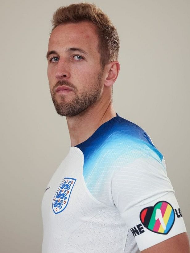 England captain Harry Kane wearing the 'OneLove' armband