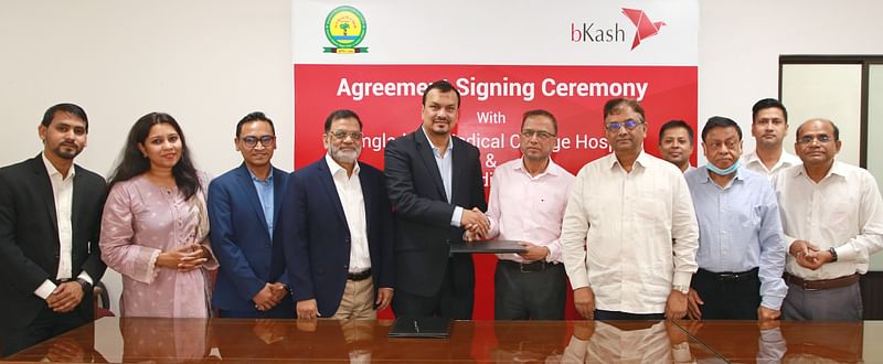 An agreement has been signed among Bangladesh Medical College Hospital, Dhanmondi and Uttara Adhunik Medical College Hospital and the bKash recently