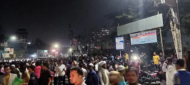 The BNP men gather in the Golapbagh area on Friday evening.