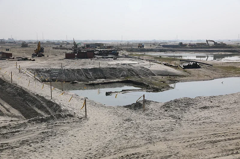 Development work is going on inside the Japanese Economic Zone in Bangladesh Special Economic Zone (BSEZ) at Araihazar in Narayanganj on 6 December 2022