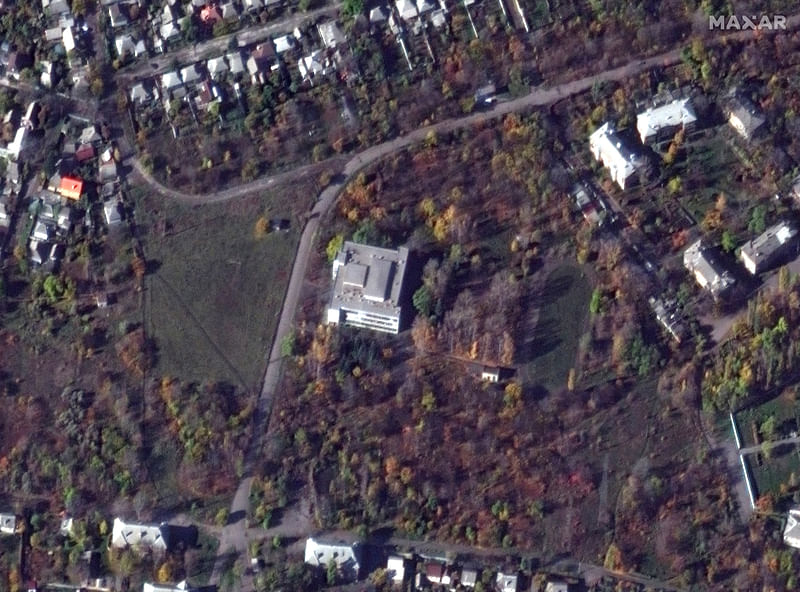 Satellite image shows buildings, among them a school that was used to house mobilised Russian troops, before they were hit in a strike in Makiivka, Russian-controlled Ukraine, on 1 November, 2022