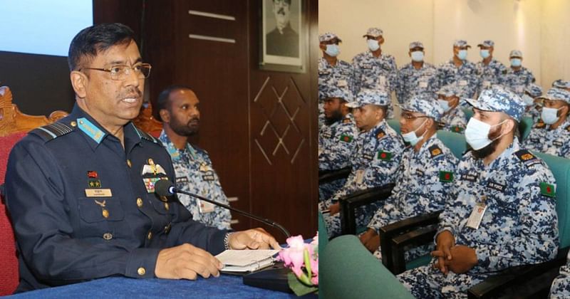 Air chief marshal Shaikh Abdul Hannan, chief of air staff of BAF, addresses the new contingent members at Dhaka Cantonment on 4 January 2023