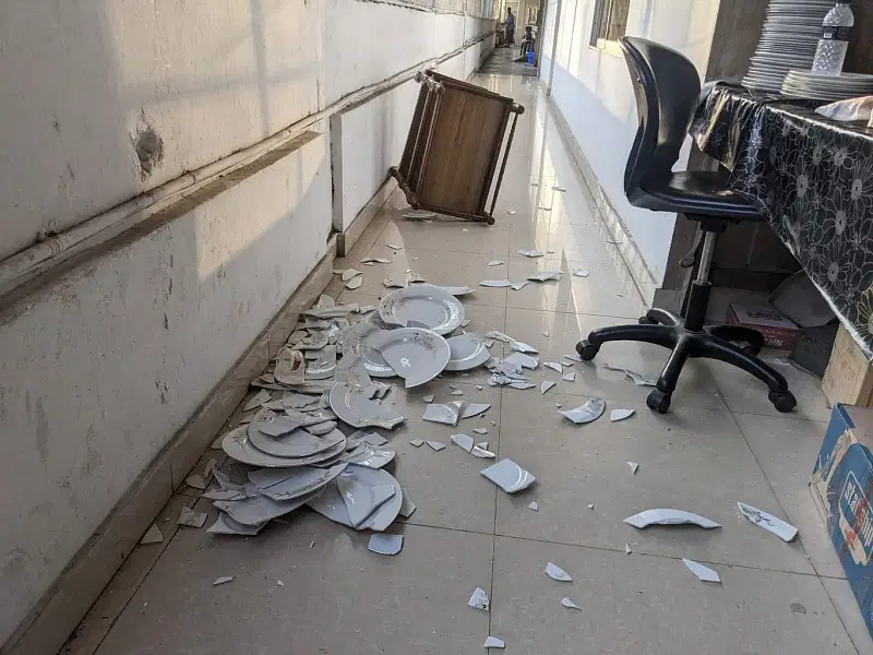 A sub-group of Bangladesh Chhatra League (BCL) leaders and activists based at Chittagong University (CU) carried out vandalism at the vice-chancellor's (VC) office