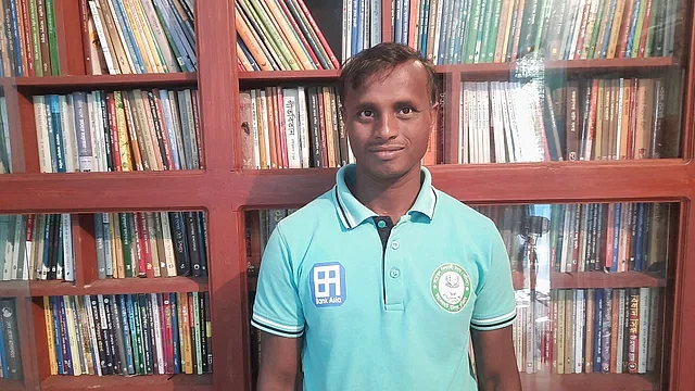 Joynal Abedin at his library- Satbhita Gronthonir