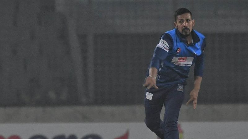 Dhaka Dominators skipper Nasir Hossain bowls during their BPL9 match against Comilla Victorians at the Sher-e-Bangla National Cricket Stadium in Dhaka on 23 January, 2023